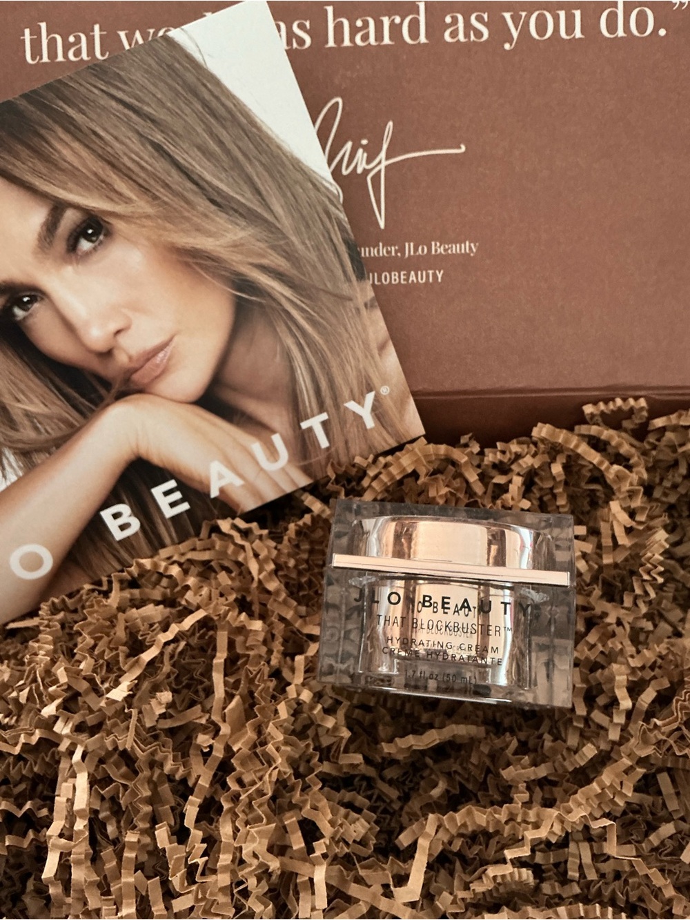 JLo Beauty That Blockbuster Hydrating Primer — Beige